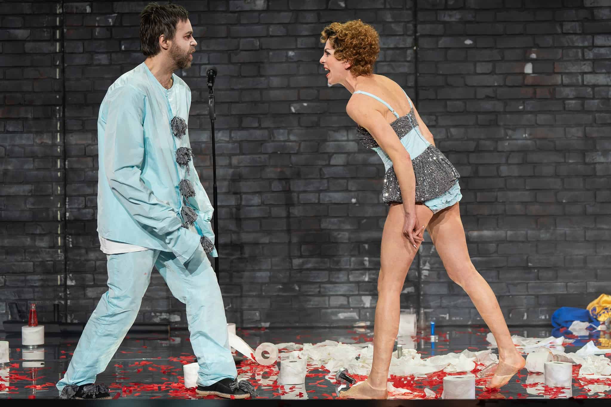 Angst-Woolf-Apollo-rkw-230309-2-00515